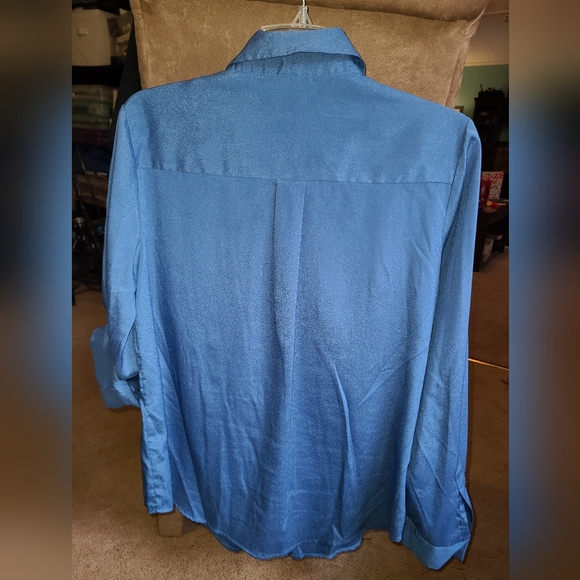 Blue button down blouse - Picture 2 of 4